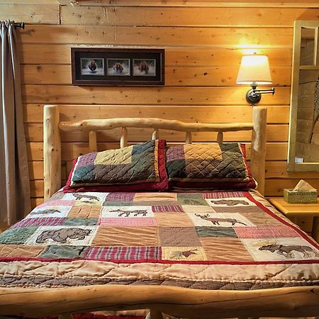 Alaska Creekside Cabins In Seward Exterior photo