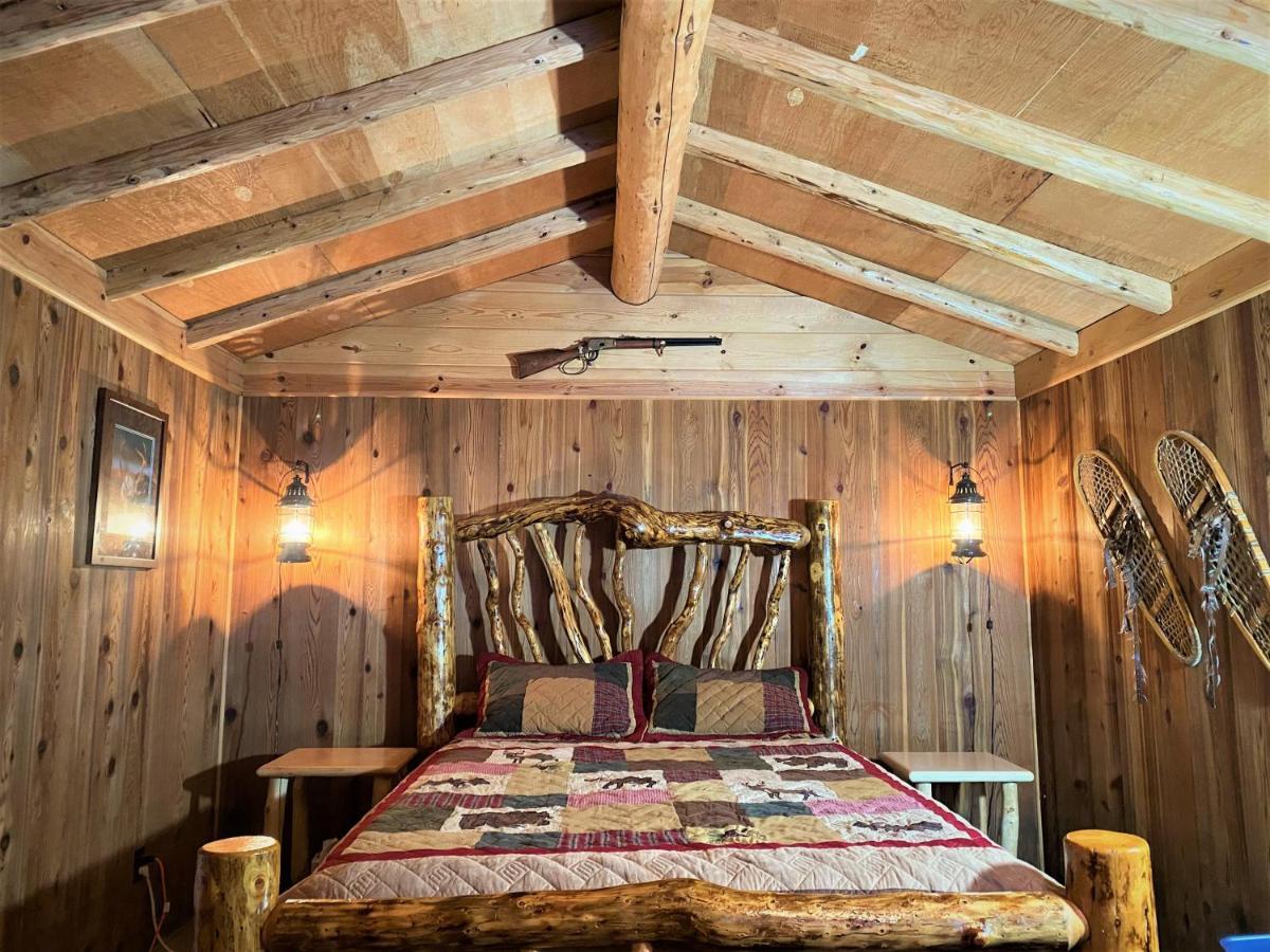 Alaska Creekside Cabins In Seward Exterior photo