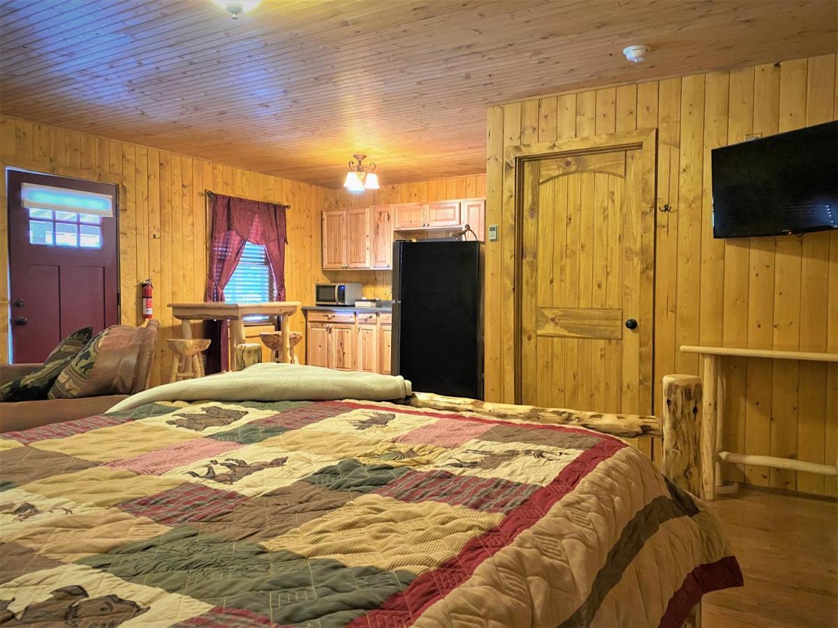 Alaska Creekside Cabins In Seward Exterior photo