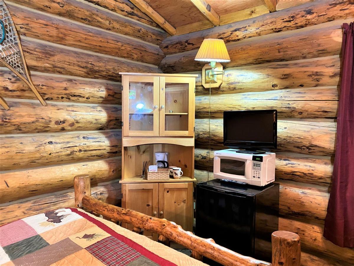 Alaska Creekside Cabins In Seward Exterior photo