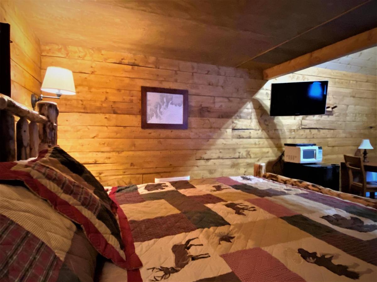 Alaska Creekside Cabins In Seward Exterior photo