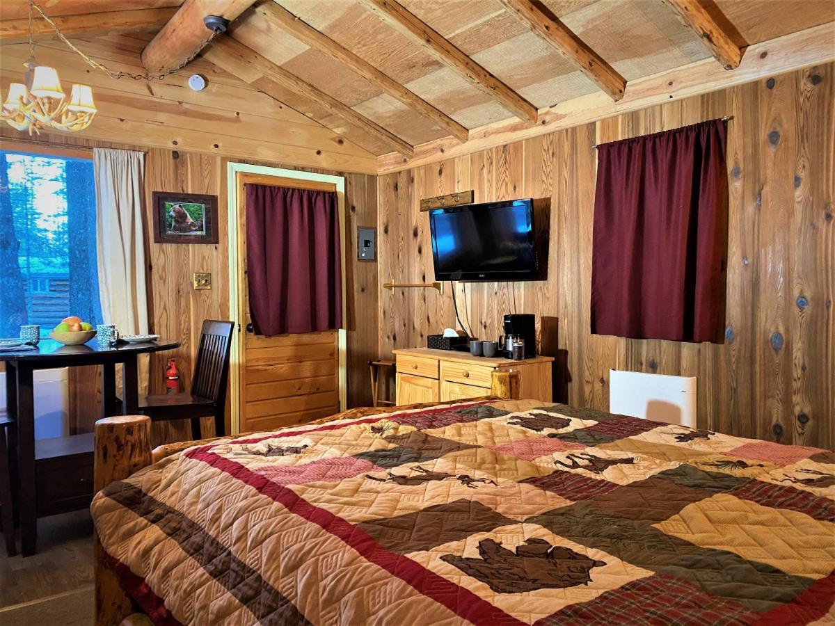 Alaska Creekside Cabins In Seward Exterior photo