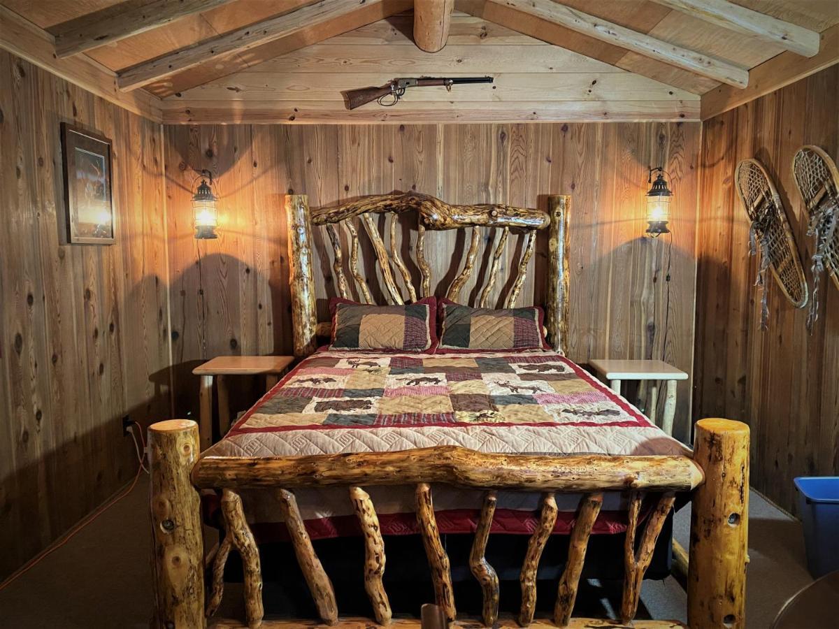 Alaska Creekside Cabins In Seward Exterior photo