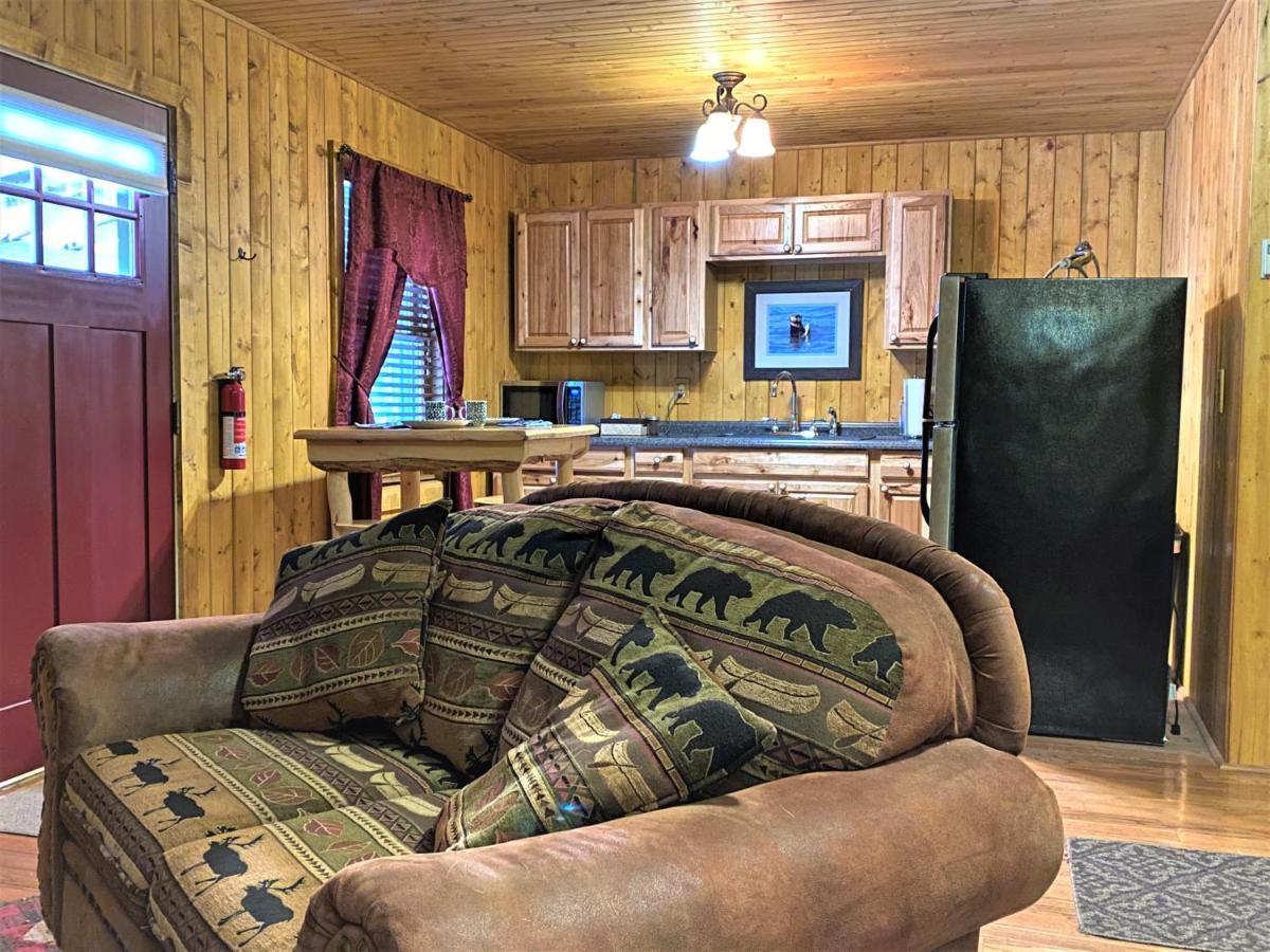 Alaska Creekside Cabins In Seward Exterior photo