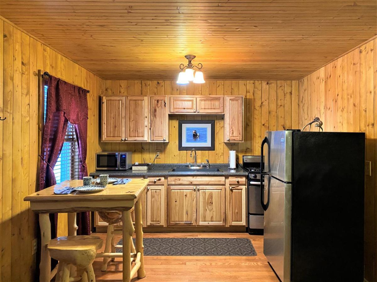 Alaska Creekside Cabins In Seward Exterior photo