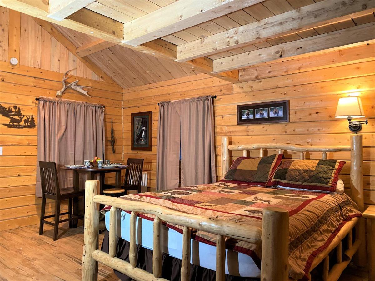Alaska Creekside Cabins In Seward Exterior photo