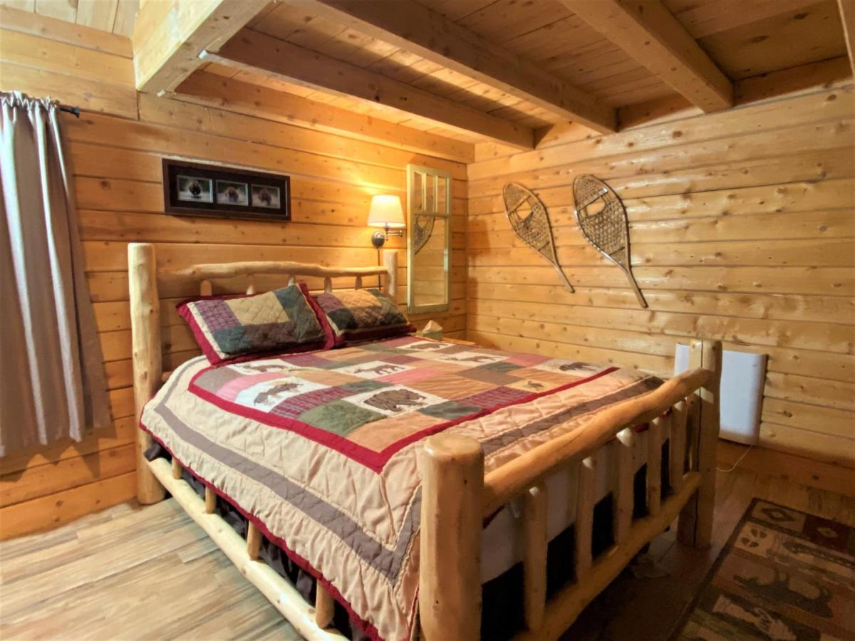 Alaska Creekside Cabins In Seward Exterior photo